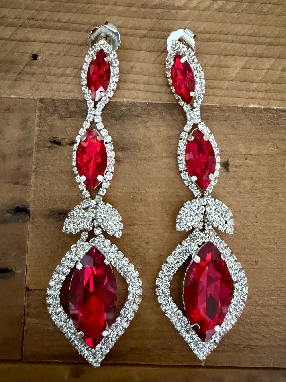 NEW VINTAGE-STYLE RED MARQUISE CRYSTAL CHANDELIER DROP EARRINGS
